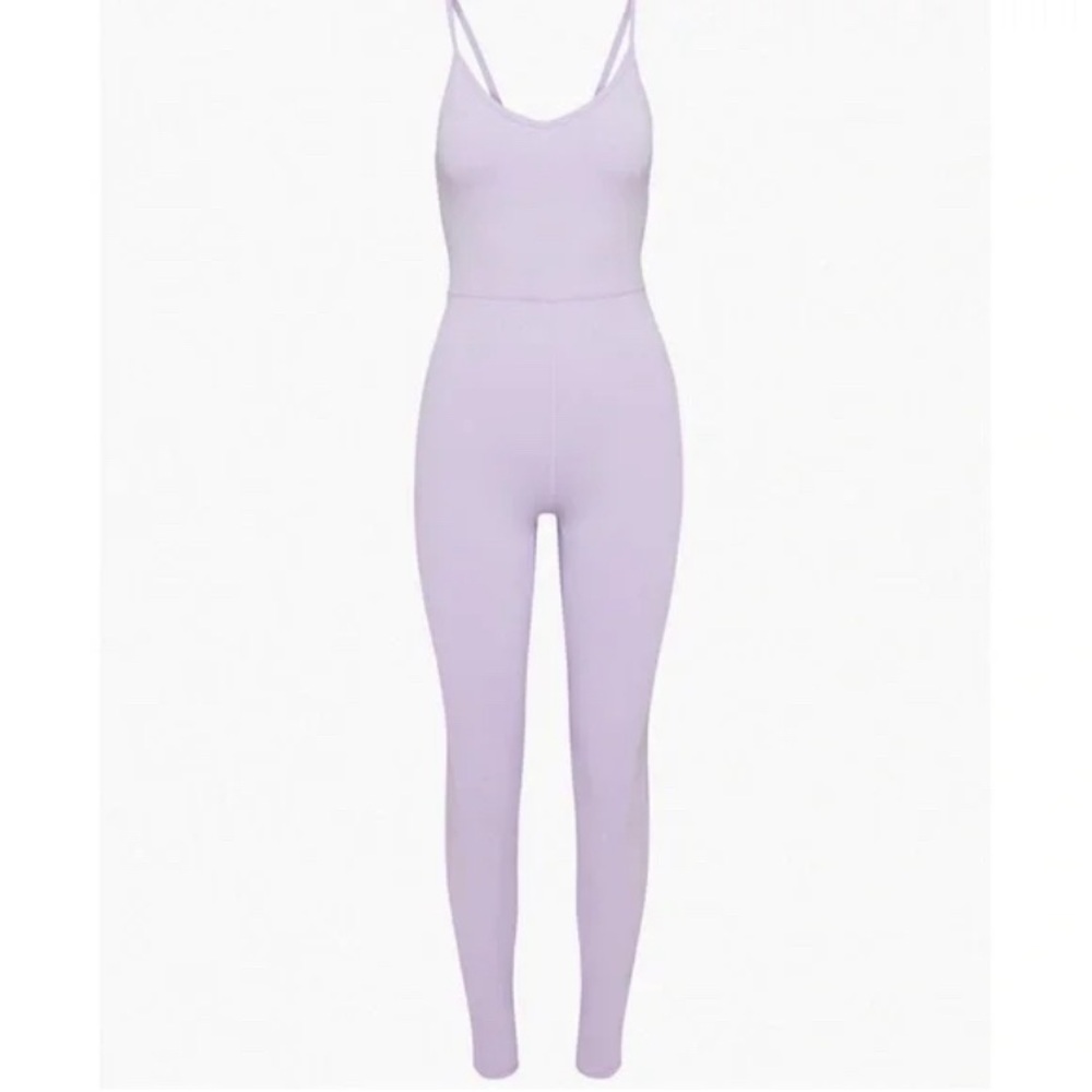 Aritzia Pants & Jumpsuits |